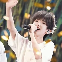 Tả Kỳ Hàm_cậu