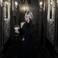 Mẹ Hùng (Như Ý )