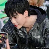 lê quang hùng