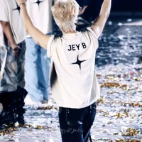 Hoàng Bách – JeyB