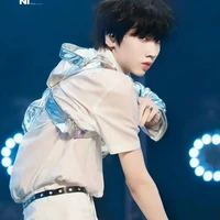 Nhiếp Vĩ Thần
