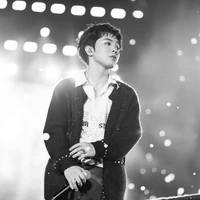 Nguyễn Xuân Bách .