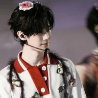 Tác giả mê ZZY (՞⸝⸝ᵒ̴̶̷꒳ᵒ̴̶̷⸝⸝՞)💕