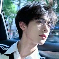 Đinh Quang Dũng ²¹ ♉︎