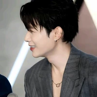 Bùi Anh Tú ( Chủ nhiệm 10a¹ )