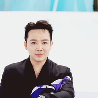 Huỳnh Trấn Thành  ( Hiệu Trưởng )