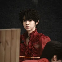 Trần Dịch Hằng_H