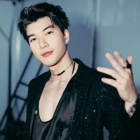 HIEUTHUHAI- Trần Minh Hiếu