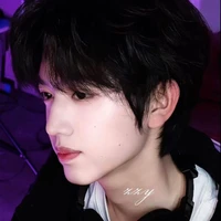 Lý Hạo Minh(bạn nu9)
