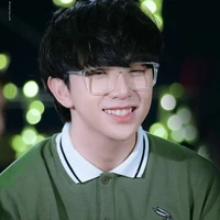 Hồ Lê Thanh Tùng - còn bé