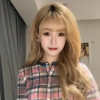 Thẩm Tiểu Ái[nàng]