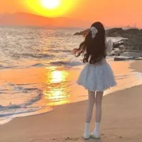 Hoàng Thùy Linh - GVCN lớp 12a3-Dạy Hoá