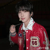 Nhiếp Vĩ Thần