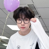 Nhiếp Vĩ Thần