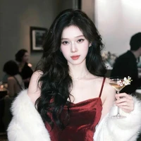 Huỳnh Ngọc Trúc ( mẹ nu9)