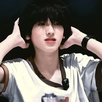 1 ngày s.ụ.c trăm lần😍