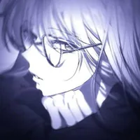 Vãn Hy – em họ em