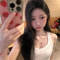 Lục Ngọc:_lngocc_