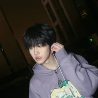 左奇函-Tả Kì Hàm_K