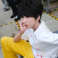 聂玮辰-Nhiếp Vĩ Thần_N