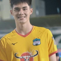 Trần Trung Kiên-2003(n9)