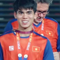 Khuất Văn Khang-2003(n9)