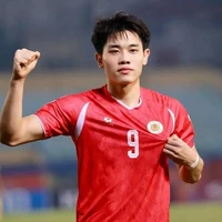 Nguyễn Đình Bắc-2004(n9)