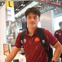 Nguyễn Quốc Việt-2003(n9)