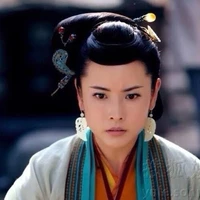 Hoàng Hậu