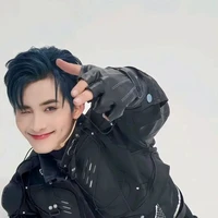 (hùng huỳnh)Huỳnh hoàng hung