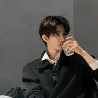 Hàm Gia Minh ╭∩╮