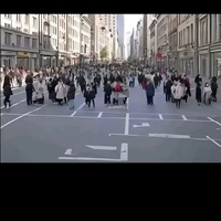 cả lớp ( chợ vỡ)