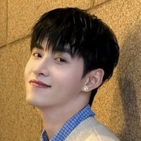 Huỳnh Hoàng hùng( hùng huỳnh)