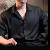 Lục Khương Dị(Ba của anh)