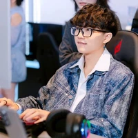 monn yeuu | tác giả