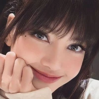 lalisa ManobaI22t