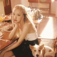 Rark Chaeyoung Rosé