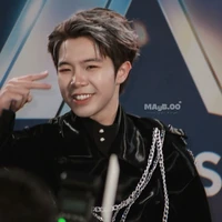 Nguyễn Xuân Bách ( Top )