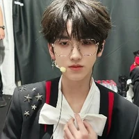 Tả Kỳ Hàm–ZQH