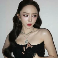 Nguyễn Khoa Tóc Tiên_Chị