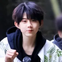 Trần dịch hằng-em