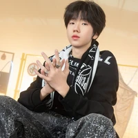 Nhiếp Vĩ Thần