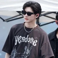 Aou Thanaboon(Lúc còn HS)