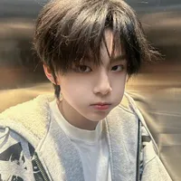 Thnkk.Turz_Tác giả ăn bám các bợn