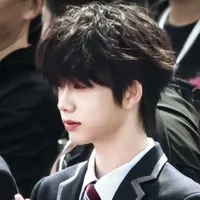 Trần Dịch Hằng-em