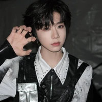 Trần dịch hằng-em