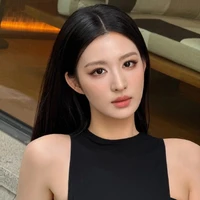 quỳnh nhã uyên_tiểu3