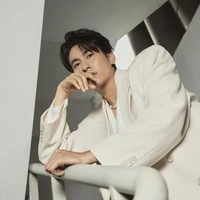 Kiều Minh Tuấn ( ngân)