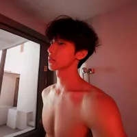 Kỳ Thiên Nhật