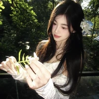 Du Thanh Trúc (nu9)